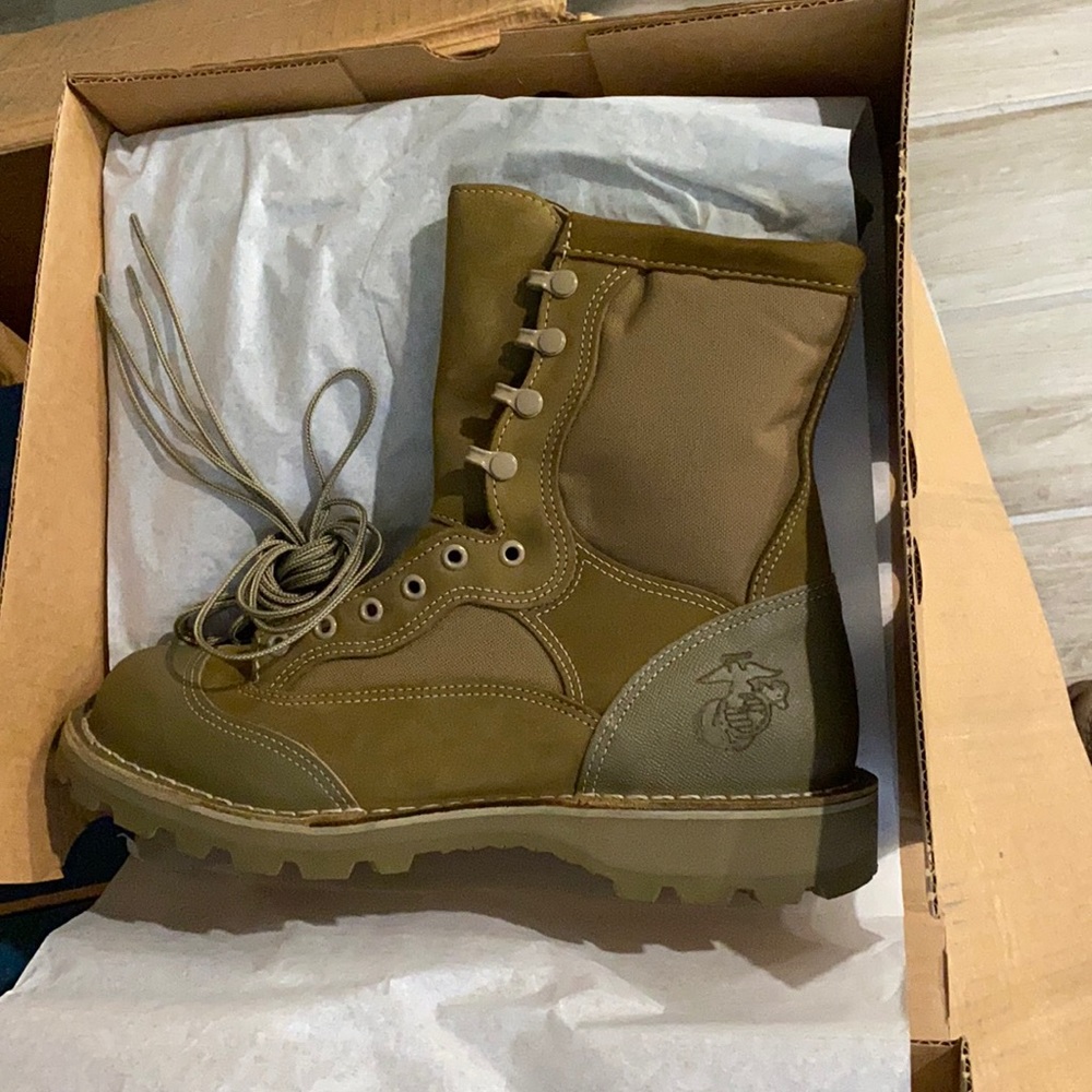 New marine corps boots